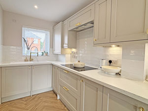 Photo 10- click for photo gallery